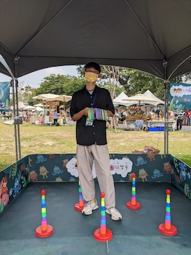 「NET（ネット）のアイテム（帽子）」を使った、曾煒誠さん（メンズ・183cm）の春コーディネート