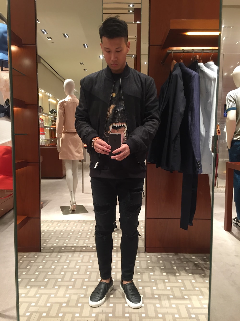 【シンプルでどんなコーデにも合う♡】HERMES ブルゾン エルメスDANSHIの集い Vol.26 大人のカジュアルブルゾン