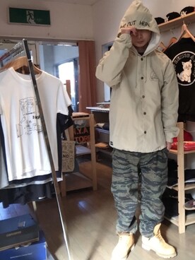 「RIPNDIP（リップンディップ）のアイテム（ナイロンジャケット）」を使った、N.Y.A STOREさん（メンズ・170cm）の冬コーディネート