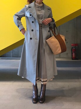 「プリーツ」｜「アイテム（トレンチコート）」を使った、ともみさん（レディース・158cm）の春コーディネート