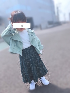 「2歳10ヶ月」｜「アイテム（ジャケット/アウター）」を使った、Rさん（キッズ・90cm）の春コーディネート