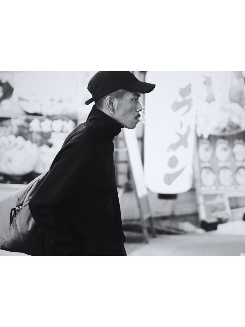 「NHOLLYWOOD、ALLSAINTS　、black」｜「N.HOOLYWOODのアイテム（スウェット、ブラック系）」を使った、片山ポールさん（メンズ・172cm）の秋コーディネートの1枚目の写真