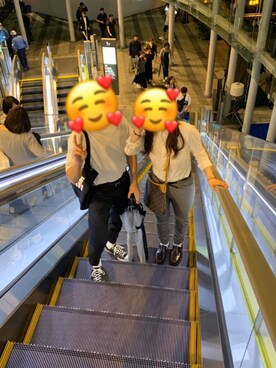 「アイテム（ローファー、ブラウン系）」を使った、mcさん（レディース・164cm）の冬コーディネート