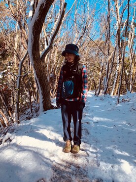 「and wander（アンドワンダー）のアイテム（帽子）」を使った、chopさん（レディース・156cm）の冬コーディネート