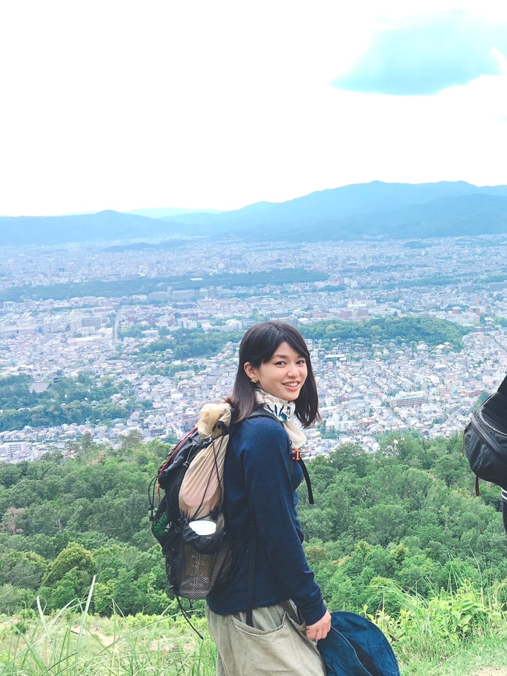 「山の記録、山登りスタイル、大文字山」｜「and wanderのアイテム（ハット、ブルー系）」を使った、chopさん（レディース・156cm）の秋コーディネートの1枚目の写真