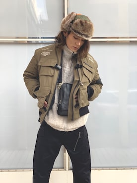 「アイテム（ミリタリージャケット、シルバー系）」を使った、高田さん（メンズ・181cm）の秋コーディネート