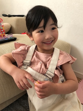 「green label relaxing（グリーンレーベルリラクシング）のアイテム（オールインワン・サロペット）」を使った、dobbyさん（キッズ・100cm）の春コーディネート