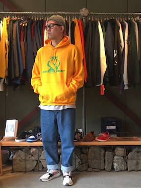 「BELIEF NYC（ビリーフニューヨーク）のアイテム」を使った、BENCHさん（メンズ・178cm）の春コーディネート