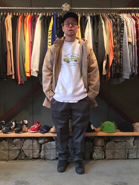 「Lee（リー）のアイテム（チノパンツ）」を使った、BENCHさん（メンズ・178cm）の春コーディネート