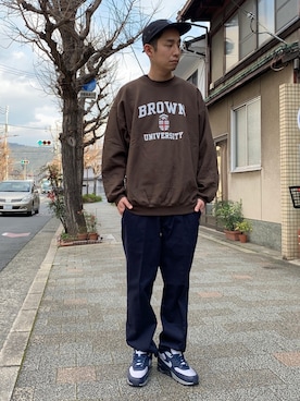 「Lee（リー）のアイテム（チノパンツ）」を使った、BENCHさん（メンズ・178cm）の春コーディネート