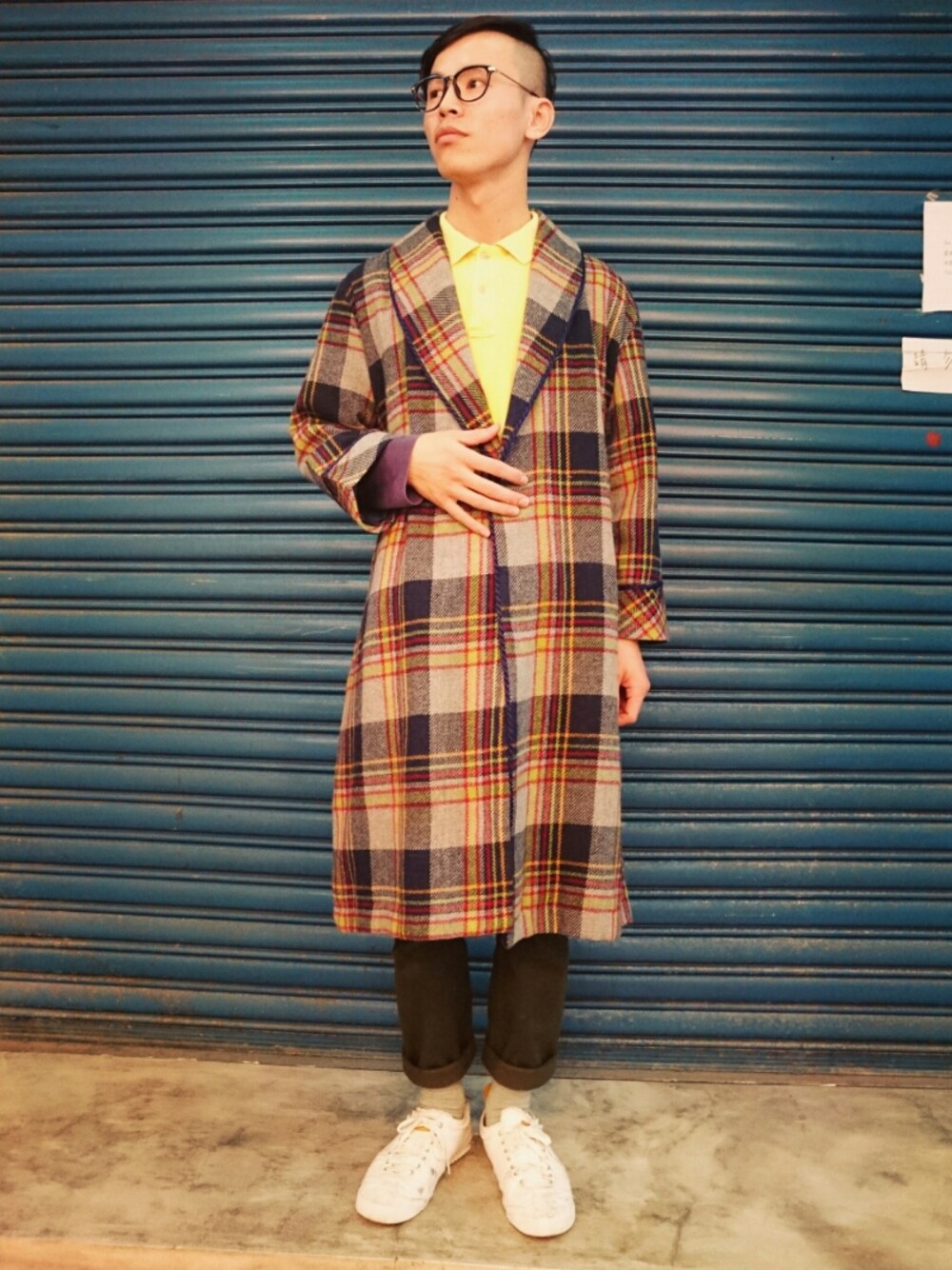 「TWOXPIECE、vintageshop、新竹市文昌街中正台夜市第六街245號、二手救春秋、ootd、vintage、nogender、LONDON、England、day20161231」｜「TWO PIECE 二手屋のアイテム（ダウンジャケット/コート、その他）」を使った、TWO PIECE 丫撇さん（メンズ・171cm）の冬コーディネートの1枚目の写真