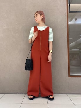 「アイテム（つなぎ/オールインワン）」を使った、uamomo02さん（レディース・159cm）の春コーディネート