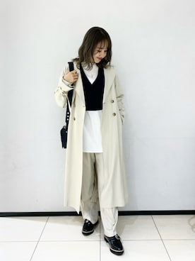 「ストレートパンツ」｜「アイテム（トレンチコート）」を使った、mihoさん（レディース・156cm）の冬コーディネート
