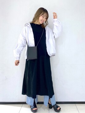 「スリット」｜「アイテム（ブルゾン）」を使った、mihoさん（レディース・156cm）の春コーディネート
