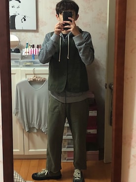 「A&F（エーアンドエフ）のアイテム（ジャケット/アウター）」を使った、D0Godさん（メンズ・174cm）の秋コーディネート