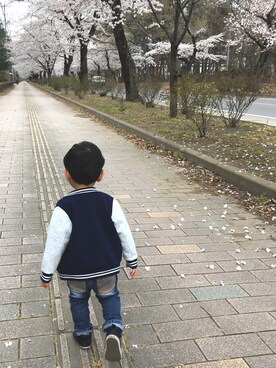 「むすこーで」｜「アイテム（スタジャン）」を使った、みーさん（レディース・151cm）の春コーディネート