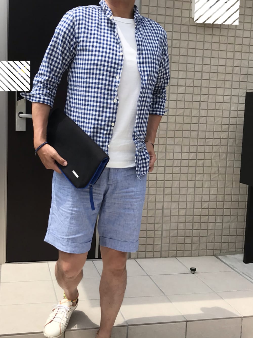 「オトナカジュアル、ZOZO公認ユーザー、夏コーデ、おしゃれさんと繋がりたい、チェック、今日のコーデ、スピングルムーブ、サンダルスニーカー」｜「無印良品のアイテム（Tシャツ/カットソー、ホワイト系）」を使った、zizitownさん（メンズ・175cm）の夏コーディネートの1枚目の写真