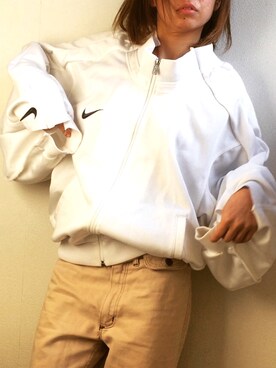 「REMAKE ITEMのアイテム（ジャージ、ホワイト系）」を使った、amicoさん（レディース・155cm）の冬コーディネート