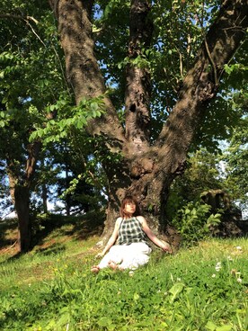 「pranpeenutsのアイテム（キャミソール、グリーン系）」を使った、amicoさん（レディース・155cm）の夏コーディネート