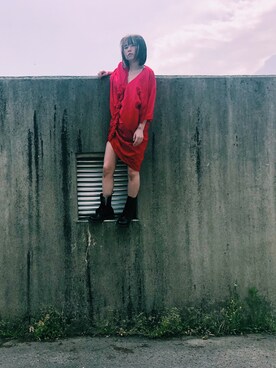 「nozomi ishiguro tambourineのアイテム（Tシャツ/カットソー、レッド系）」を使った、amicoさん（レディース・155cm）の春コーディネート