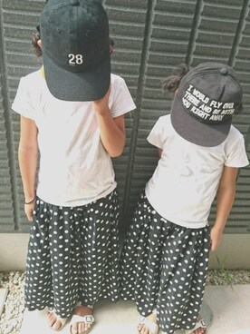 「UNIQLO（ユニクロ）のアイテム（Tシャツ/カットソー、ホワイト系）」を使った、matsumi*さん（キッズ・130cm）の秋コーディネート