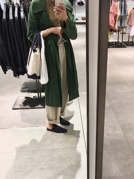 「レザーサンダル」｜「アイテム（トレンチコート）」を使った、oanさん（レディース・153cm）の春コーディネート