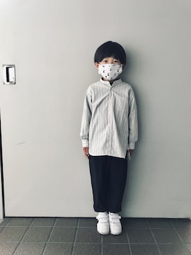 「TRUNIKA（トラニカ）のアイテム（パンツ）」を使った、oanさん（キッズ・110cm）の春コーディネート