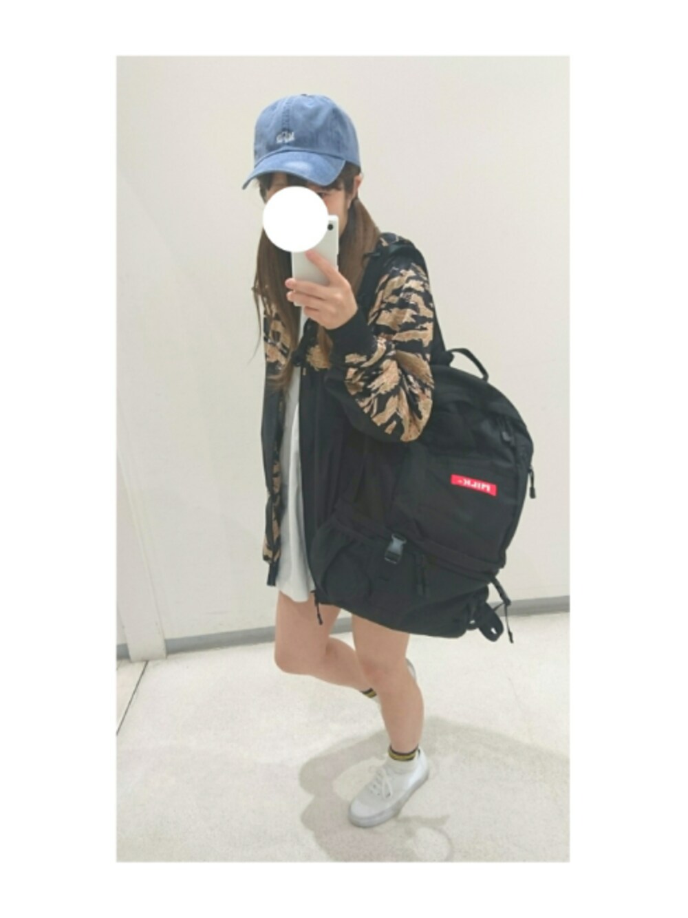 「スポーツミックス、白、黒、リュック女子、バックパック、キャップ女子、雨の日コーデ、ビックT、スニーカー」｜「STUSSYのSD Windbreaker（ナイロンジャケット、その他）」を使った、ゆーちゃん＠さん（レディース・152cm）の春コーディネートの1枚目の写真