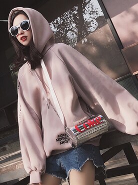 荒唐的张小喵さんのコーディネート