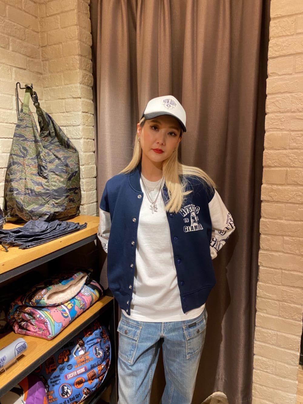 ヒステリックグラマー FEELING GOOD オーバーサイズジャンパー FEELING GOOD オーバーサイズジャンパーを使った人気