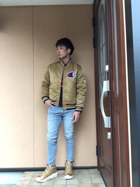 「Champion（チャンピオン）のアイテム（スタジャン）」を使った、mackyさん（メンズ・174cm）の秋コーディネート