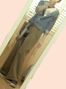 「Michal Negrin（ミハエル ネグリン）のアイテム（アクセサリー）」を使った、Dorisさん（レディース・157cm）の春コーディネート