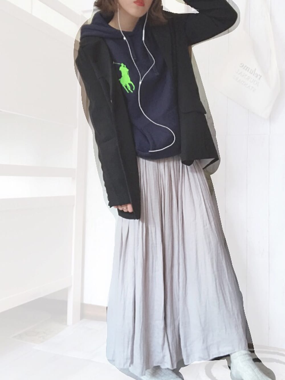 「ゆるコーデ、大人カジュアル、おしゃれさんと繋がりたい、ジャケットスタイル、スカートコーデ、パーカー、スカート、低身長コーデ、Polo Ralph Lauren」｜「POLO RALPH LAURENのアイテム（スウェット、ブルー系）」を使った、a  m  eさん（レディース・154cm）の春コーディネートの1枚目の写真