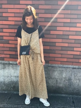 「SEVENDAYS=SUNDAY（セブンデイズサンデイ）のアイテム（アクセサリー）」を使った、aymmさん（レディース・166cm）の秋コーディネート