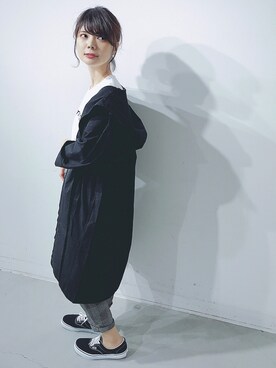 「フードコート」｜「アイテム（ミリタリージャケット）」を使った、naoさん（レディース・167cm）の秋コーディネート