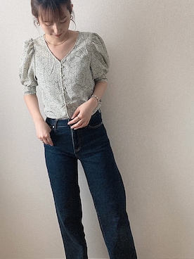 「OZOC（オゾック）のアイテム（デニムパンツ）」を使った、Suminさん（レディース・169cm）の春コーディネート