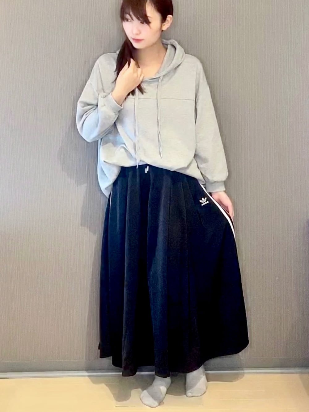 Haruna Adidasのスカートを使ったコーディネート Sciaky