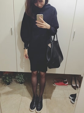 「DHOLIC（ディーホリック）のアイテム（スニーカー）」を使った、aaaaaさん（レディース・163cm）の秋コーディネート