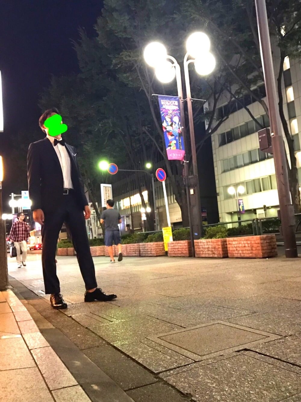 「結婚式、wedding、披露宴、ボウタイ」｜「THE SUIT COMPANYのアイテム（セットアップ、ブルー系）」を使った、まことさん（メンズ・176cm）の夏コーディネートの1枚目の写真