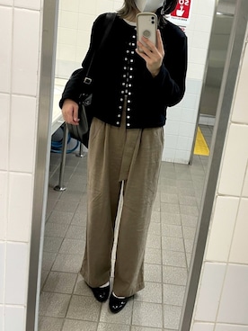 「agnes b.（アニエスベー）のM001 CARDIGAN カーディガンプレッション（カーディガン/ボレロ）」を使った、偲央さん（レディース・163cm）の春コーディネート