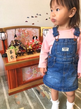 「OSHKOSH（オシュコシュ）のアイテム（ジャンパースカート）」を使った、aoiさん（キッズ・90cm）の春コーディネート