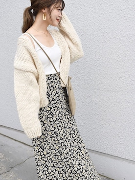 「SHIPS（シップス）のアイテム（ピアス（両耳用））」を使った、Arakawaさん（レディース・156cm）の秋コーディネート