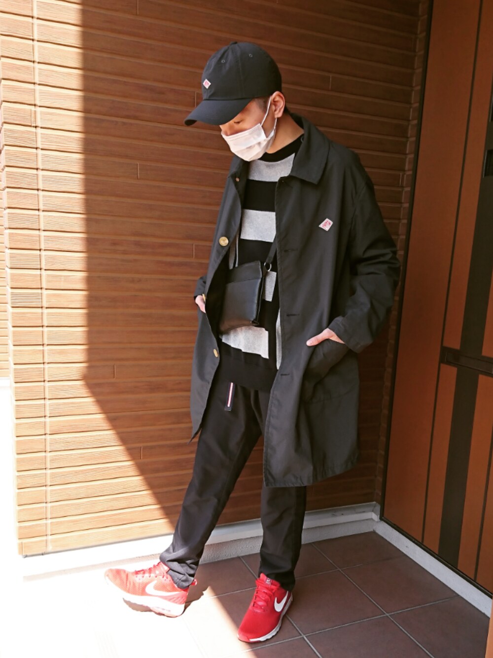 「おしゃれさんと繋がりたい、Danton、niko and ...、NIKE、HARE、ニコアンド、ダントン、ハレ、大人カジュアル、カジュアルコーデ」｜「DANTONのアイテム（キャップ、グレー系）」を使った、yutaさん（メンズ・172cm）の冬コーディネートの1枚目の写真