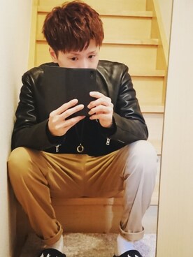 「リドム」｜「アイテム（チノパンツ）」を使った、yutaさん（メンズ・172cm）の春コーディネート