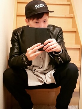 「NUMERALS（ヌメラルズ）のアイテム（帽子）」を使った、yutaさん（メンズ・172cm）の春コーディネート