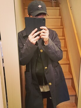 「リドム」｜「アイテム（ステンカラーコート）」を使った、yutaさん（メンズ・172cm）の春コーディネート