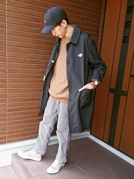 「ニコアンド」｜「アイテム（ステンカラーコート）」を使った、yutaさん（メンズ・172cm）の春コーディネート