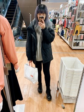 「TAIPEI」｜「アイテム（ダウンジャケット/コート）」を使った、TORUさん（レディース・171cm）の冬コーディネート