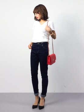 「AZUL by moussy（アズールバイマウジー）のｵｰｶﾞﾆｯｸｺｯﾄﾝVﾈｯｸ半袖PO（Tシャツ/カットソー）」を使った、erikoさん（レディース・152cm）の春コーディネート