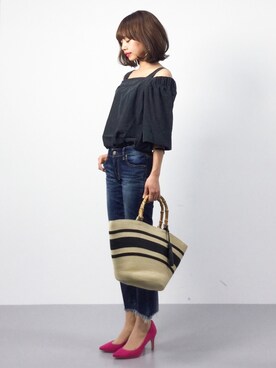 「Ungrid（アングリッド）のインディゴフレイドヘムストスリ（デニムパンツ）」を使った、erikoさん（レディース・152cm）の春コーディネート